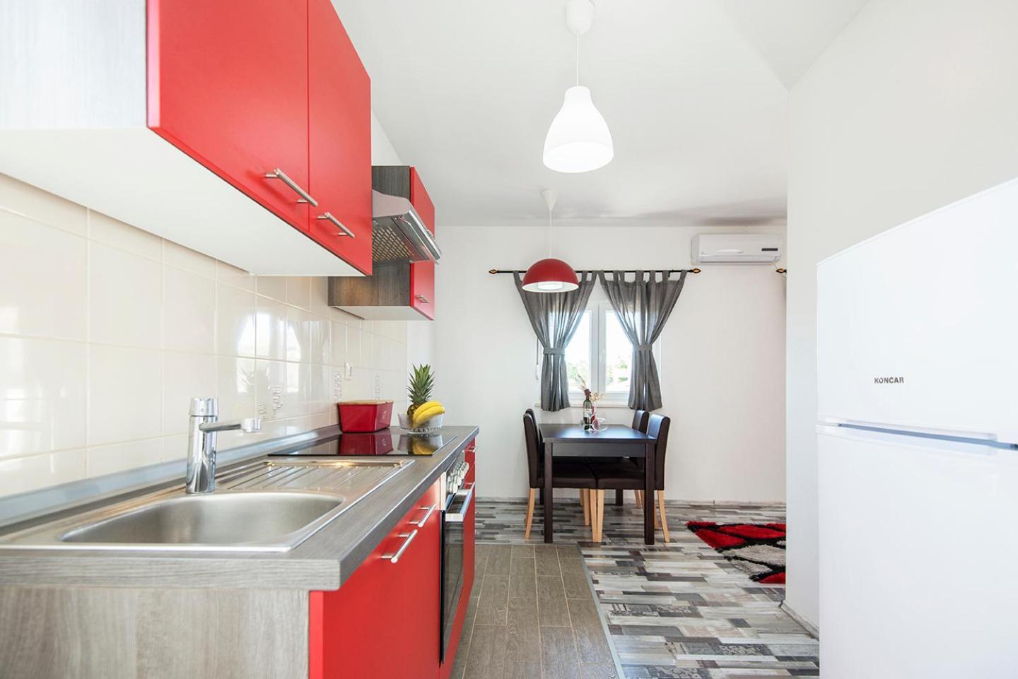Apartments Cape Deluxe Ртина Екстер'єр фото