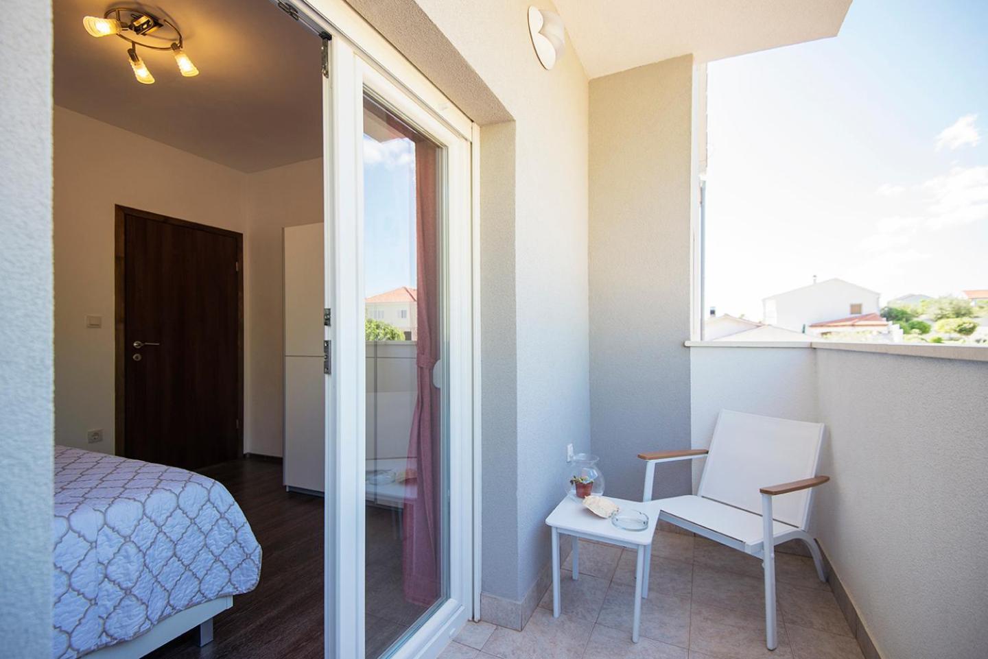 Apartments Cape Deluxe Ртина Екстер'єр фото