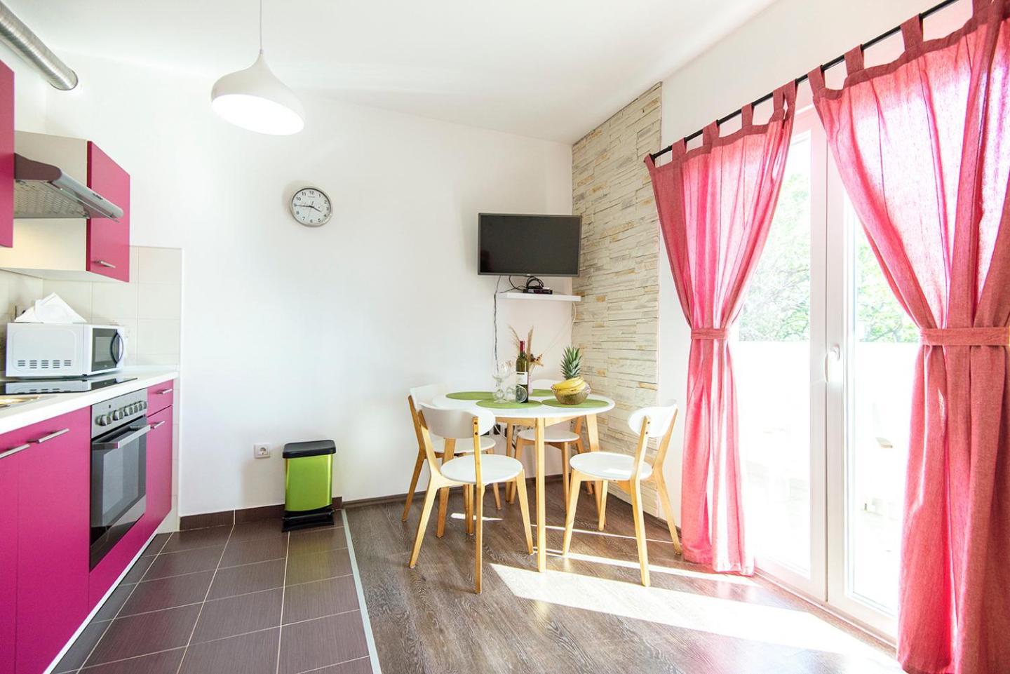 Apartments Cape Deluxe Ртина Екстер'єр фото